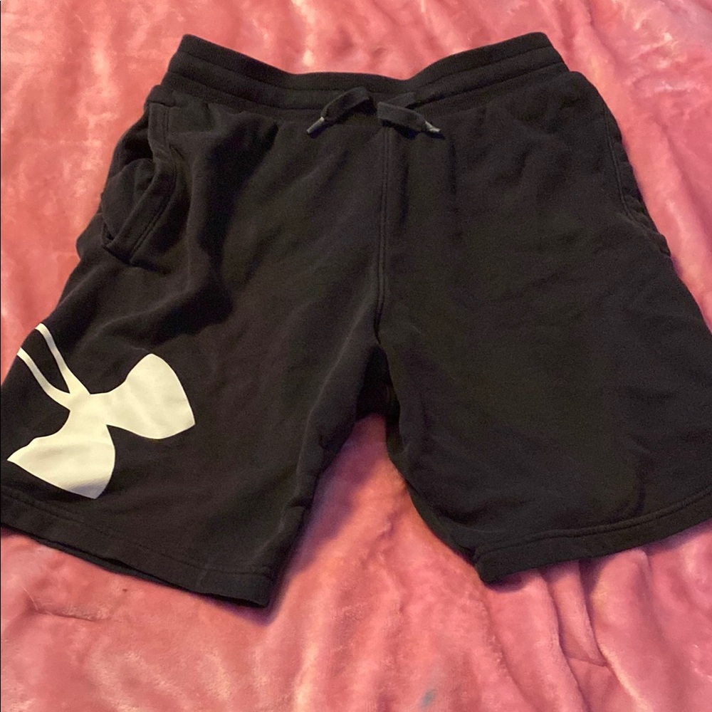 Under Armour Men's Black Athletic Shorts